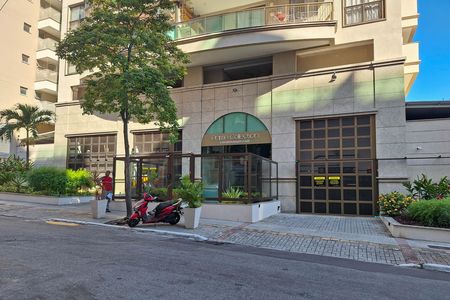 Apartamento à venda com 119m², 3 quartos e 2 vagas