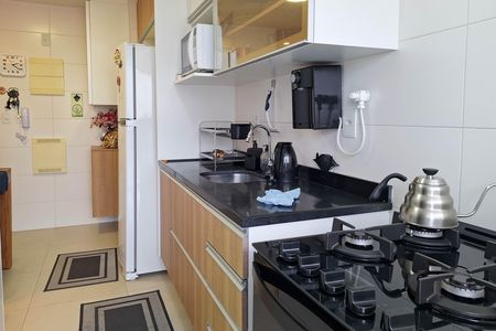 Apartamento à venda com 119m², 3 quartos e 2 vagas Apartamento à venda com 119m², 3 quartos e 2 vagasCozinha