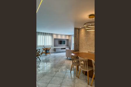 Apartamento para alugar com 124m², 3 quartos e 1 vagaSala