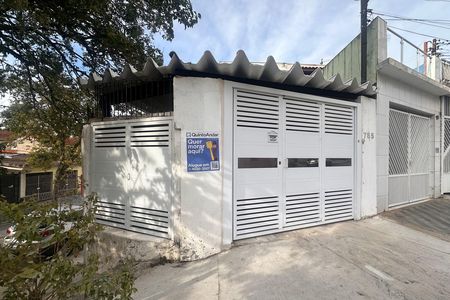 Casa para alugar com 230m², 2 quartos e 4 vagas Casa para alugar com 230m², 2 quartos e 4 vagasPlaca