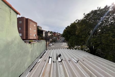 Vista do Quarto 1 de casa para alugar com 2 quartos, 230m² em Jardim Calux, São Bernardo do Campo