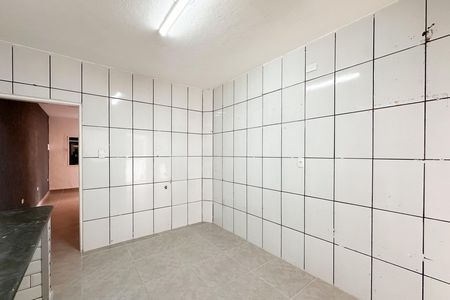 Casa para alugar com 230m², 2 quartos e 4 vagas Casa para alugar com 230m², 2 quartos e 4 vagasCozinha