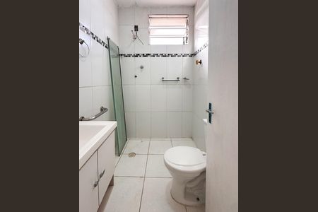 Casa para alugar com 230m², 2 quartos e 4 vagas Casa para alugar com 230m², 2 quartos e 4 vagasBanheiro Social