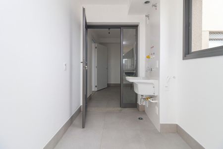 Apartamento à venda com 92m², 2 quartos e 2 vagas Apartamento à venda com 92m², 2 quartos e 2 vagasÁrea de Serviço