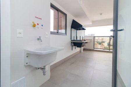 Apartamento à venda com 92m², 2 quartos e 2 vagas Apartamento à venda com 92m², 2 quartos e 2 vagasÁrea de Serviço