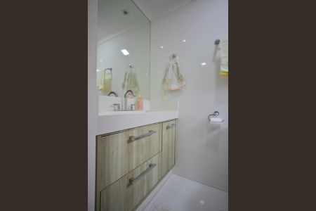 Apartamento para alugar com 93m², 3 quartos e 2 vagasBanheiro Suíte 