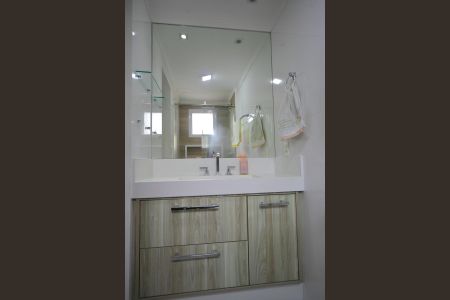 Apartamento para alugar com 93m², 3 quartos e 2 vagasBanheiro Suíte 