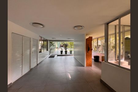 Apartamento para alugar com 260m², 4 quartos e 2 vagas Apartamento para alugar com 260m², 4 quartos e 2 vagasÁrea comum
