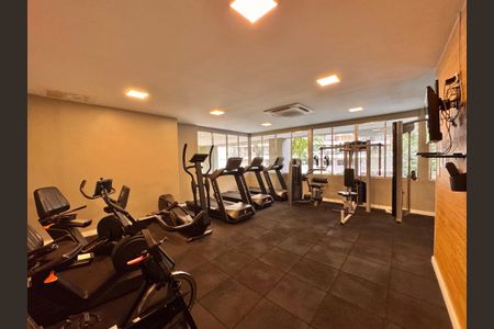 Apartamento para alugar com 260m², 4 quartos e 2 vagas Apartamento para alugar com 260m², 4 quartos e 2 vagasÁrea comum