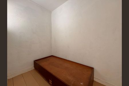 Apartamento para alugar com 260m², 4 quartos e 2 vagas Apartamento para alugar com 260m², 4 quartos e 2 vagasCozinha e Área de Serviço - Quarto 2