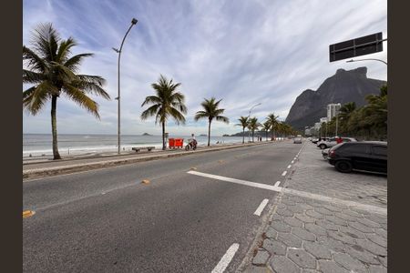 Apartamento para alugar com 260m², 4 quartos e 2 vagas Apartamento para alugar com 260m², 4 quartos e 2 vagasPraia de São Conrado