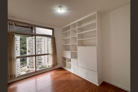 Apartamento para alugar com 260m², 4 quartos e 2 vagas Apartamento para alugar com 260m², 4 quartos e 2 vagasQuarto 3