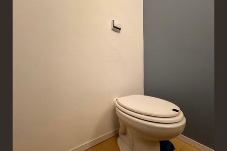 Apartamento para alugar com 260m², 4 quartos e 2 vagas Apartamento para alugar com 260m², 4 quartos e 2 vagasLavabo