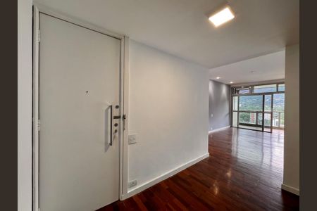Apartamento para alugar com 260m², 4 quartos e 2 vagas Apartamento para alugar com 260m², 4 quartos e 2 vagasSala