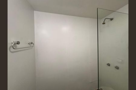 Apartamento para alugar com 260m², 4 quartos e 2 vagas Apartamento para alugar com 260m², 4 quartos e 2 vagasBanheiro Social