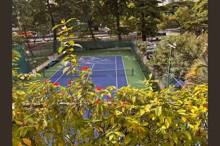 Apartamento para alugar com 260m², 4 quartos e 2 vagas Apartamento para alugar com 260m², 4 quartos e 2 vagasÁrea comum