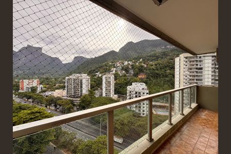 Apartamento para alugar com 260m², 4 quartos e 2 vagas Apartamento para alugar com 260m², 4 quartos e 2 vagasVaranda quartos