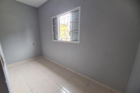 Casa à venda com 375m², 1 quarto e 2 vagasQuarto 2
