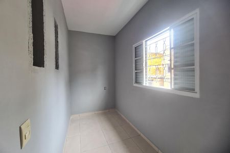 Quarto 2 de casa à venda com 1 quarto, 375m² em Jardim Sao Roberto, São Paulo
