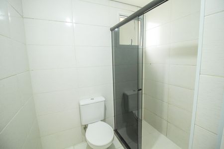Apartamento para alugar com 70m², 3 quartos e 1 vaga Apartamento para alugar com 70m², 3 quartos e 1 vagaBanheiro da Suíte