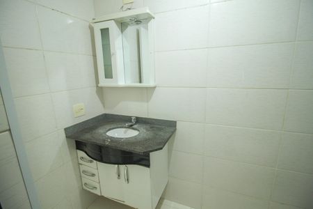 Apartamento para alugar com 70m², 3 quartos e 1 vaga Apartamento para alugar com 70m², 3 quartos e 1 vagaBanheiro da Suíte