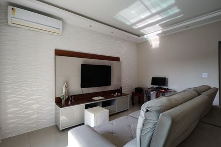 Sala de casa de condomínio para alugar com 4 quartos, 290m² em Freguesia (jacarepaguá), Rio de Janeiro