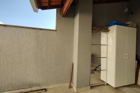 Casa de condomínio à venda com 290m², 4 quartos e 1 vaga Casa de condomínio à venda com 290m², 4 quartos e 1 vagaVaranda
