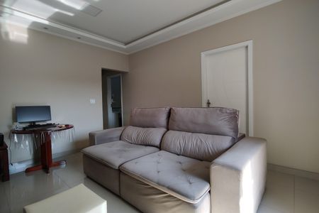 Casa de condomínio à venda com 290m², 4 quartos e 1 vaga Casa de condomínio à venda com 290m², 4 quartos e 1 vagaSala