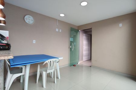 Casa de condomínio à venda com 290m², 4 quartos e 1 vaga Casa de condomínio à venda com 290m², 4 quartos e 1 vagaEspaço Gourmet