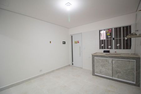 Casa para alugar com 55m², 2 quartos e sem vaga Casa para alugar com 55m², 2 quartos e sem vagaCozinha