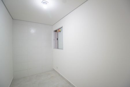 Quarto 1 de casa para alugar com 2 quartos, 55m² em Vila Pereira Cerca, São Paulo