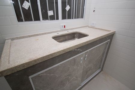Casa para alugar com 55m², 2 quartos e sem vaga Casa para alugar com 55m², 2 quartos e sem vagaCozinha