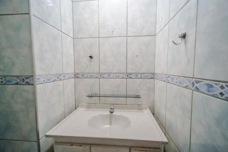 Casa para alugar com 80m², 1 quarto e sem vagaBanheiro