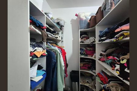 Casa de condomínio à venda com 107m², 2 quartos e 1 vaga