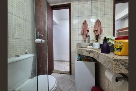 Casa de condomínio à venda com 107m², 2 quartos e 1 vaga