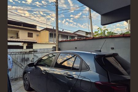 Casa de condomínio à venda com 107m², 2 quartos e 1 vaga