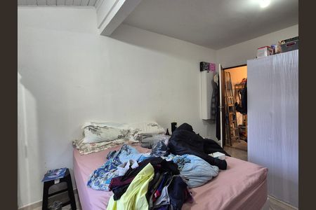 Casa de condomínio à venda com 107m², 2 quartos e 1 vaga