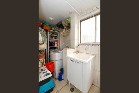 Apartamento à venda com 80m², 2 quartos e 1 vaga Apartamento à venda com 80m², 2 quartos e 1 vagaCozinha e Área de Serviço