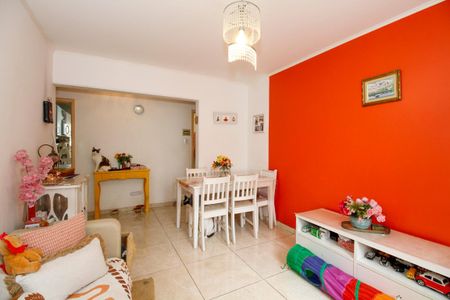 Apartamento à venda com 80m², 2 quartos e 1 vaga Apartamento à venda com 80m², 2 quartos e 1 vagaSala de Estar e Jantar