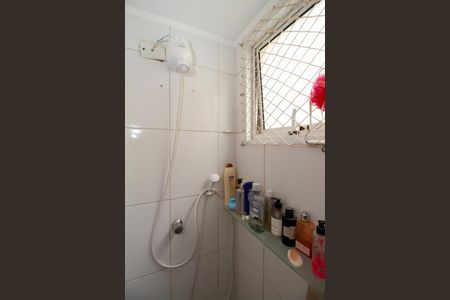 Apartamento à venda com 80m², 2 quartos e 1 vaga Apartamento à venda com 80m², 2 quartos e 1 vagaBanheiro