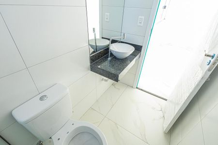 Apartamento para alugar com 84m², 2 quartos e 1 vagasuite