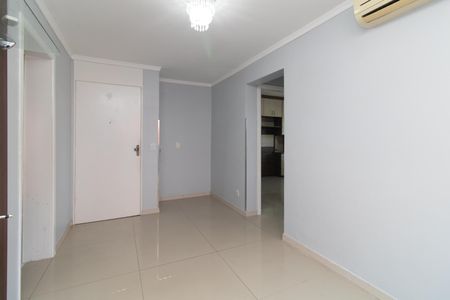 Sala de apartamento à venda com 2 quartos, 51m² em Vila Nova, Porto Alegre