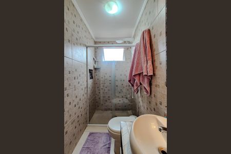 Apartamento à venda com 62m², 2 quartos e 1 vaga Apartamento à venda com 62m², 2 quartos e 1 vagaBanheiro