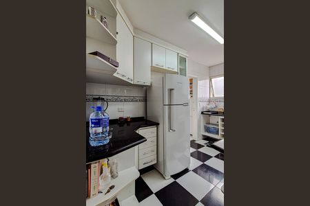 Apartamento à venda com 62m², 2 quartos e 1 vaga Apartamento à venda com 62m², 2 quartos e 1 vagaCozinha
