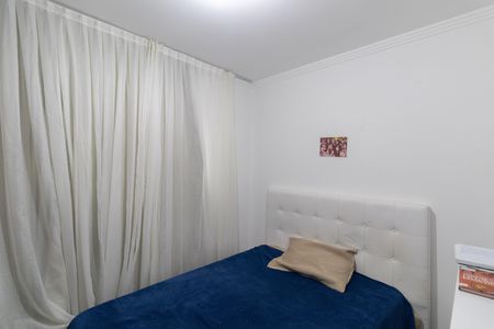 Quarto 1 de apartamento para alugar com 2 quartos, 54m² em Itaquera, São Paulo