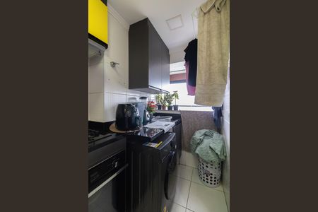 Apartamento para alugar com 54m², 2 quartos e 1 vaga Apartamento para alugar com 54m², 2 quartos e 1 vagaCozinha e Área de Serviço