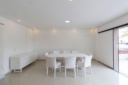 Apartamento para alugar com 54m², 2 quartos e 1 vaga Apartamento para alugar com 54m², 2 quartos e 1 vagaÁrea Comum - Salão de Festas