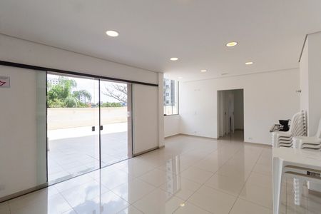 Apartamento para alugar com 54m², 2 quartos e 1 vaga Apartamento para alugar com 54m², 2 quartos e 1 vagaÁrea Comum - Salão de Festas