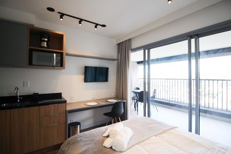 Suíte  de apartamento para alugar com 1 quarto, 33m² em Vila Olímpia, São Paulo