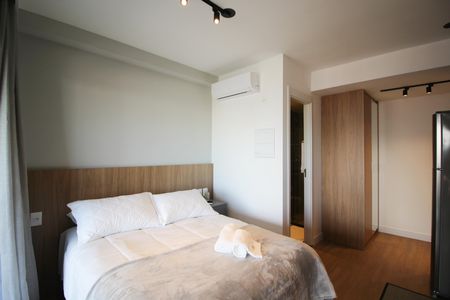 Suíte  de apartamento para alugar com 1 quarto, 33m² em Vila Olímpia, São Paulo